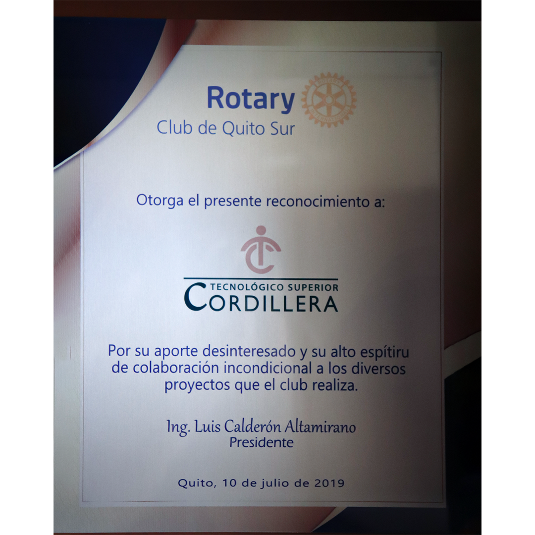 Aporte y Colaboración al Club